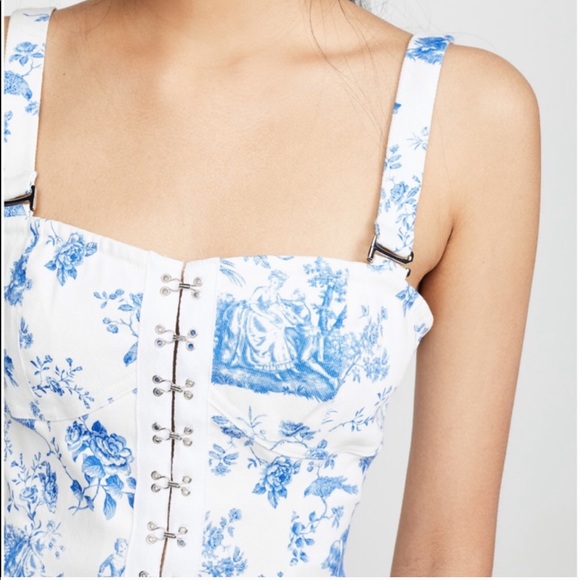 ⚡️FLASH SALE⚡️FL&L 🦋 Monika Hook Front Dress - Picture 5 of 6